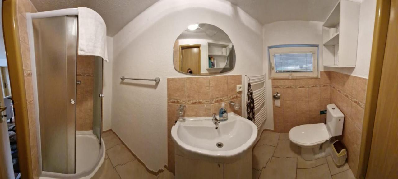 Privat Jan Guest House Vychodna Luaran gambar